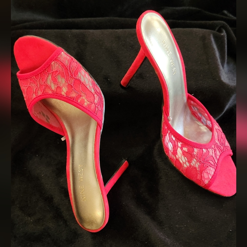 Peep toe Mule